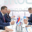 Виталий Хоценко работу на Питерском форуме начал со встречи с Сергеем Густовым - Газета Знамя