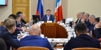На заседании штаба по контролю за строительством и капремонтом ключевых объектов Омской области основное внимание уделено социальной и коммунальной инфраструктуре - Газета Знамя